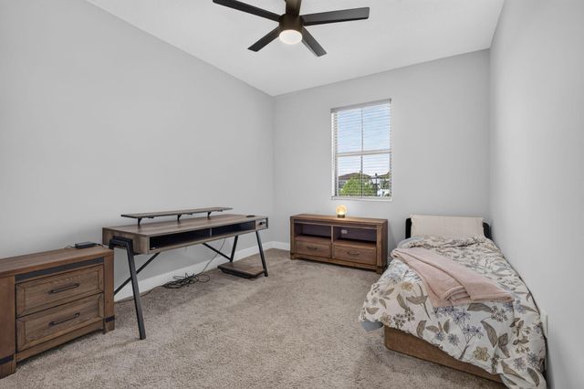 4004 SCREW PINE Cove, Riviera Beach, FL 33410