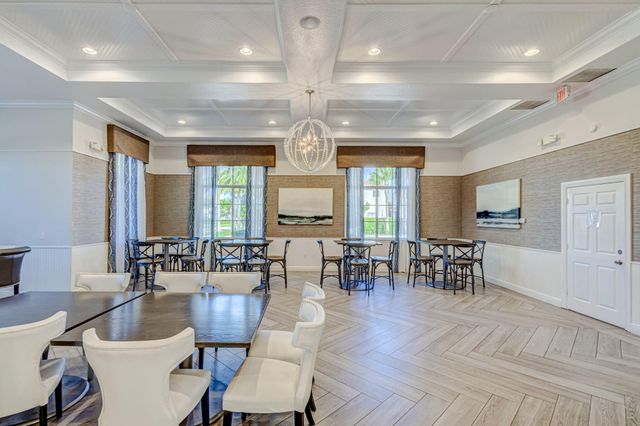 4004 SCREW PINE Cove, Riviera Beach, FL 33410