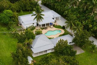 20450 SW 198th Avenue, Miami, FL 33187