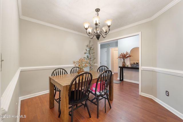 183 Bridlewood Drive, Jacksonville, NC 28540