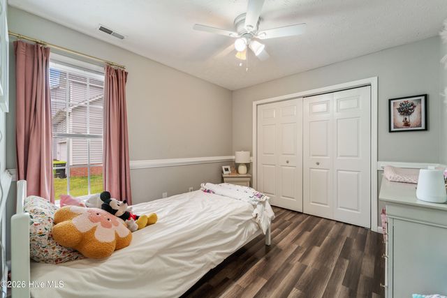 183 Bridlewood Drive, Jacksonville, NC 28540