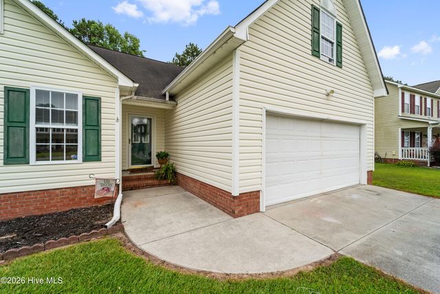 183 Bridlewood Drive, Jacksonville, NC 28540