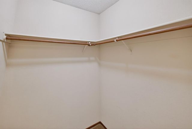 9077 Bramble Trail Way, Sacramento, CA 95826