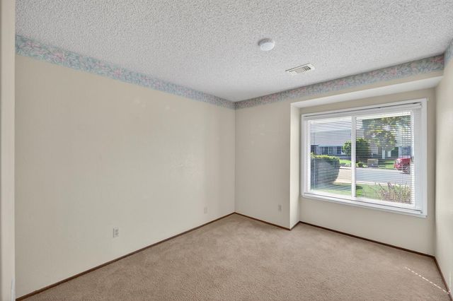 9077 Bramble Trail Way, Sacramento, CA 95826