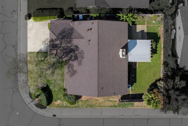 9077 Bramble Trail Way, Sacramento, CA 95826