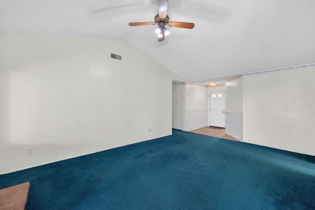 9077 Bramble Trail Way, Sacramento, CA 95826