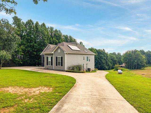 203 Firetower Road, Jasper, GA 30143