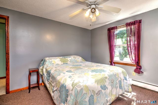 6 Ferguson Road, Hamden, CT 06518