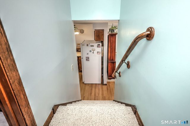 6 Ferguson Road, Hamden, CT 06518