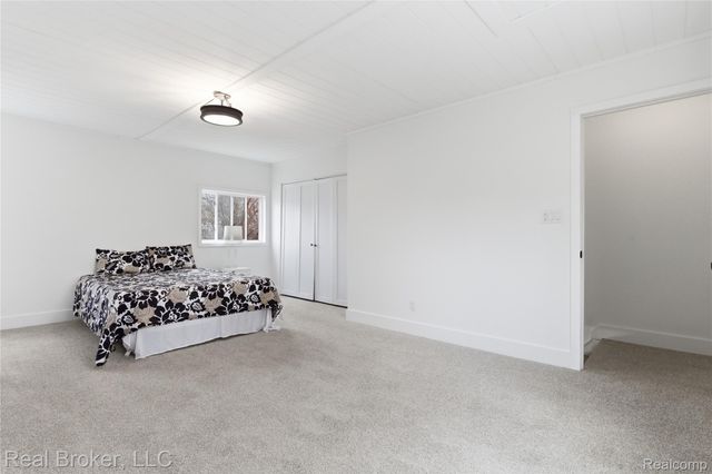 6351 Beth, Green Oak Township, MI 48116