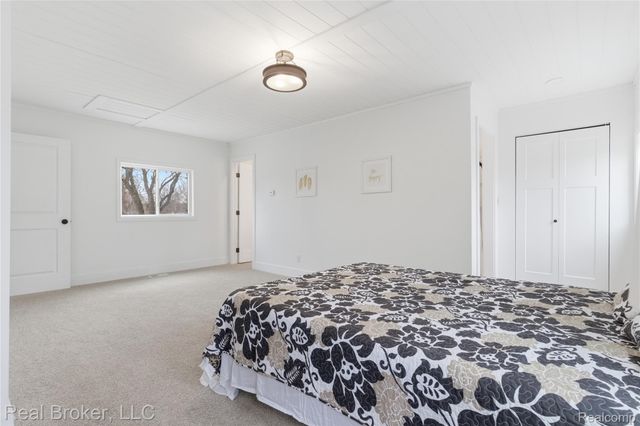 6351 Beth, Green Oak Township, MI 48116