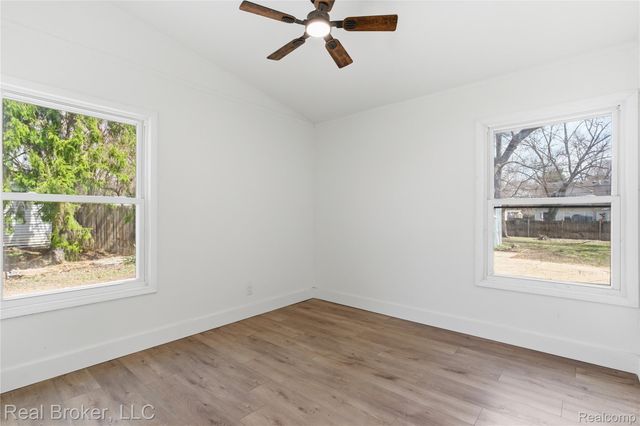 6351 Beth, Green Oak Township, MI 48116