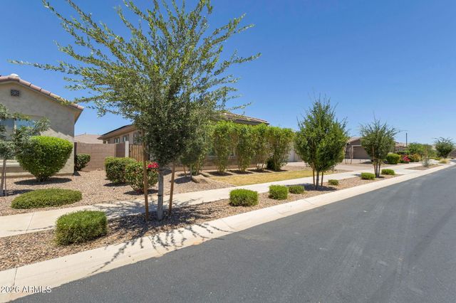 18874 E WALNUT Drive, Queen Creek, AZ 85142