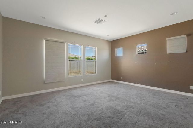 18874 E WALNUT Drive, Queen Creek, AZ 85142