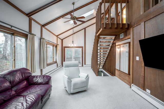 5302 32nd Avenue, Moline, IL 61265