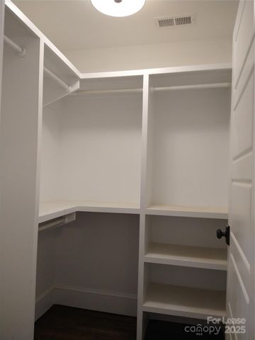 1915 Hamorton Place, Charlotte, NC 28205