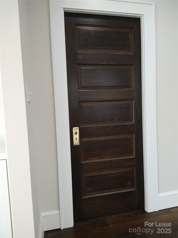 1915 Hamorton Place, Charlotte, NC 28205