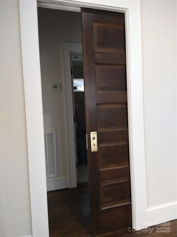 1915 Hamorton Place, Charlotte, NC 28205