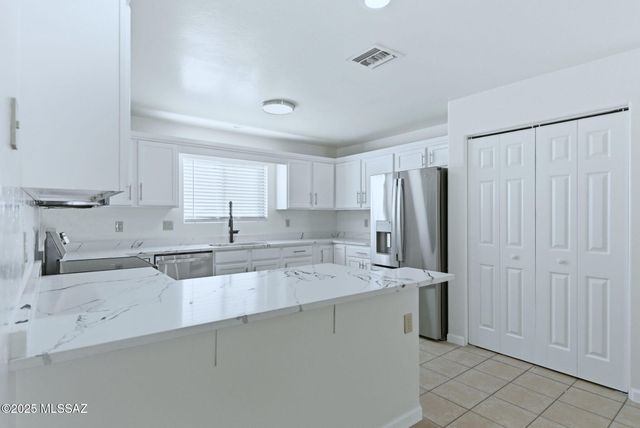 434 Camino Dona Cydney, Nogales, AZ 85621