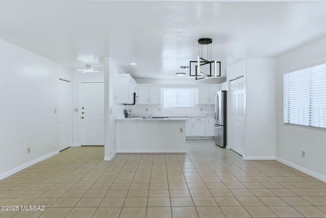 434 Camino Dona Cydney, Nogales, AZ 85621