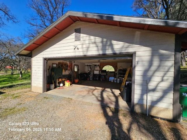 21540 Spring Ranches Rd, Grass Valley, CA 95949