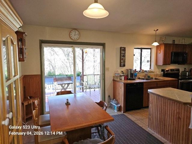 21540 Spring Ranches Rd, Grass Valley, CA 95949