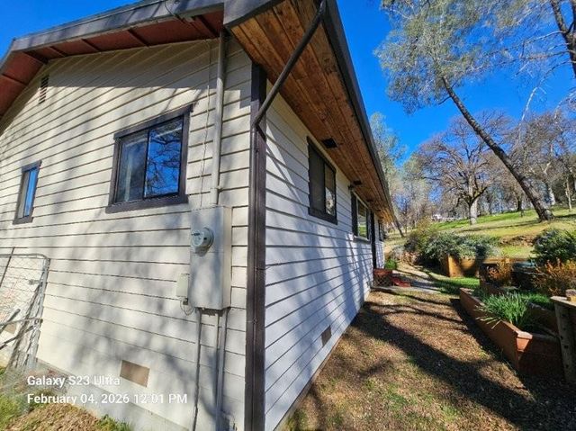 21540 Spring Ranches Rd, Grass Valley, CA 95949