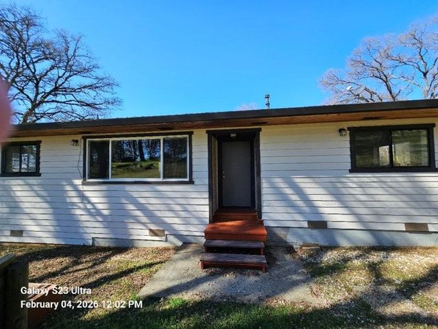 21540 Spring Ranches Rd, Grass Valley, CA 95949