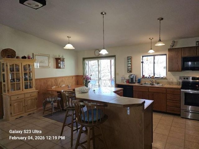 21540 Spring Ranches Rd, Grass Valley, CA 95949