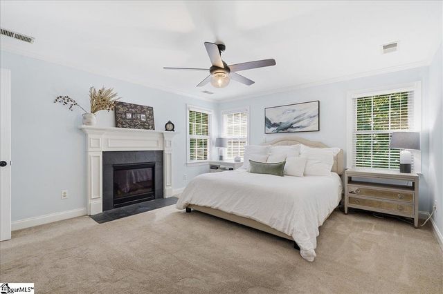 309 Chancellors Park Court, Simpsonville, SC 29681