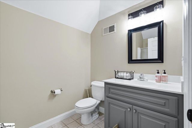 309 Chancellors Park Court, Simpsonville, SC 29681