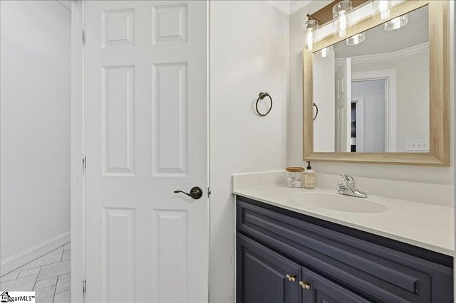 309 Chancellors Park Court, Simpsonville, SC 29681