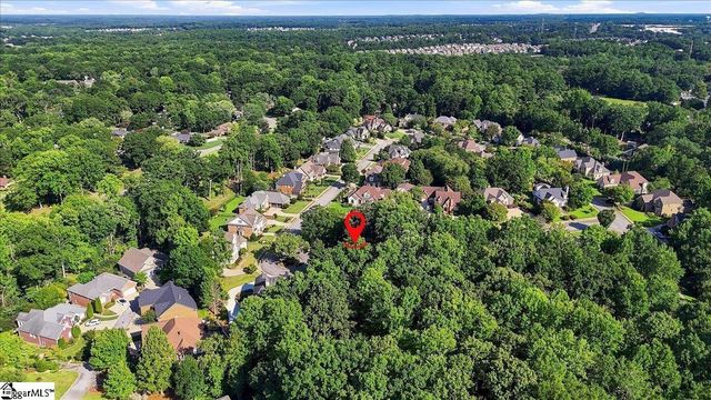 309 Chancellors Park Court, Simpsonville, SC 29681