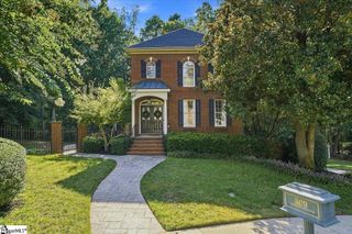 309 Chancellors Park Court, Simpsonville, SC 29681