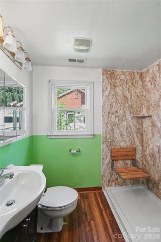 1212 Meadow Lane Lane, Charlotte, NC 28205