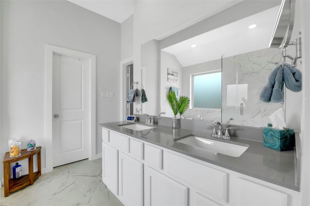 16634 Lake Austin Street, Cypress, TX 77433