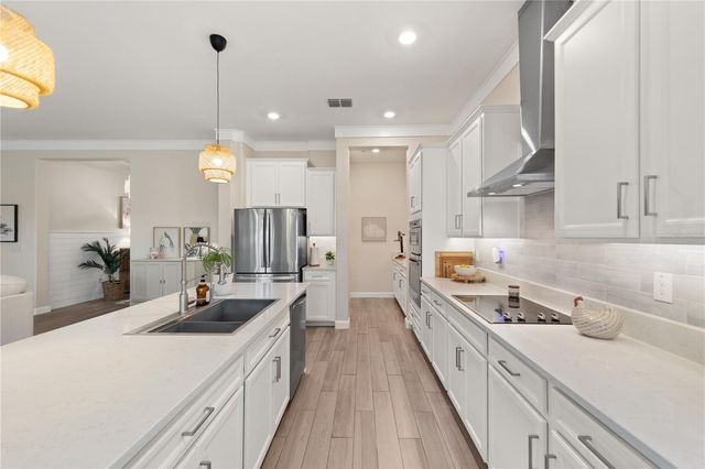 31476 CABANA RYE AVENUE, San Antonio, FL 33576