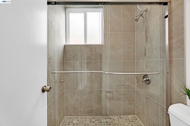 2 Panoramic Way 306, Berkeley, CA 94704