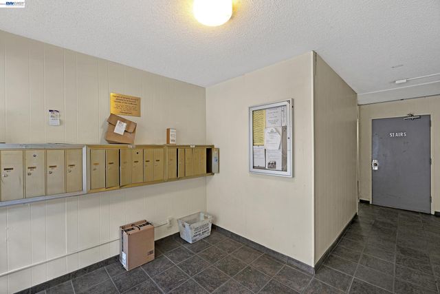2 Panoramic Way 306, Berkeley, CA 94704