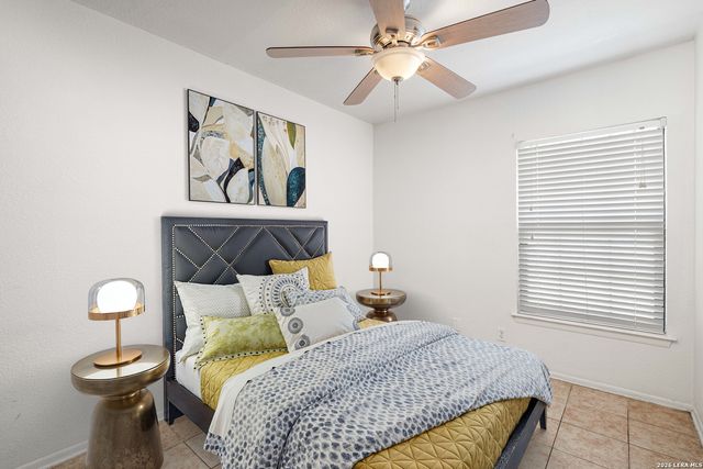 9749 Misty Ash Dr, Converse, TX 78109