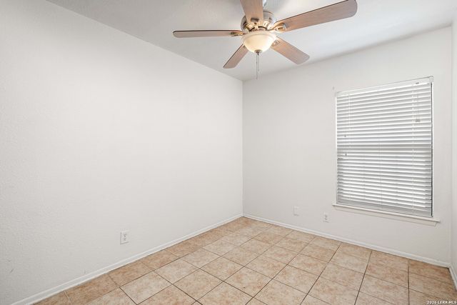 9749 Misty Ash Dr, Converse, TX 78109