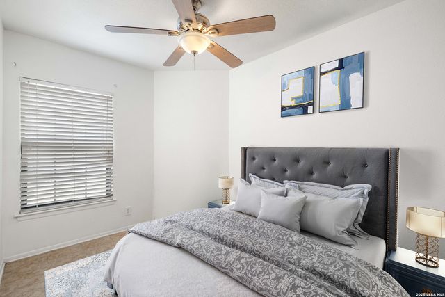 9749 Misty Ash Dr, Converse, TX 78109