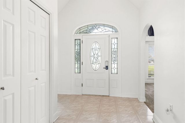 83 Lake Lorraine Circle, Shalimar, FL 32579