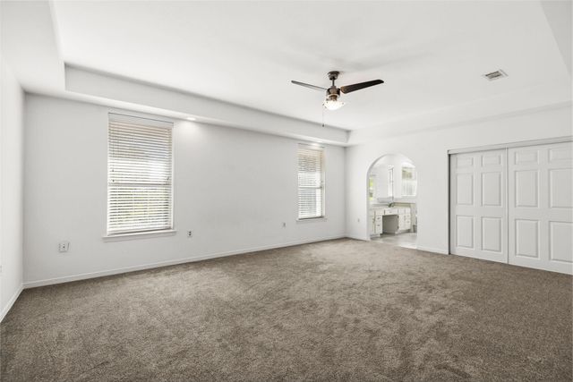 83 Lake Lorraine Circle, Shalimar, FL 32579