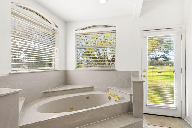 83 Lake Lorraine Circle, Shalimar, FL 32579