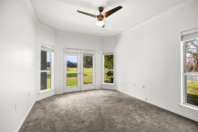 83 Lake Lorraine Circle, Shalimar, FL 32579