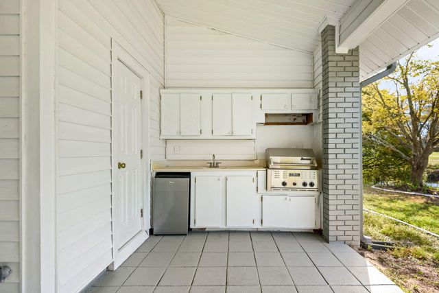 83 Lake Lorraine Circle, Shalimar, FL 32579