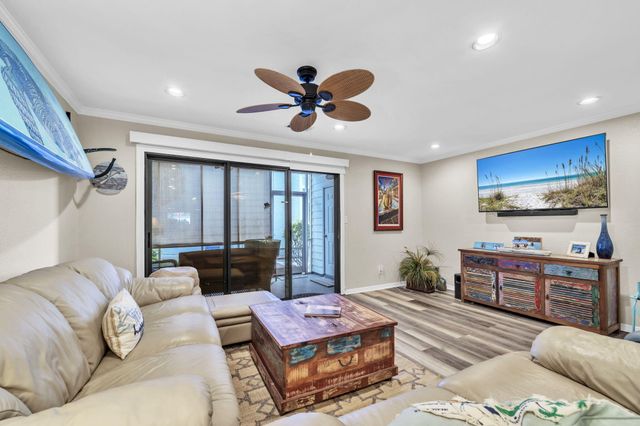 288 Ellis Road UNIT 114, Miramar Beach, FL 32550