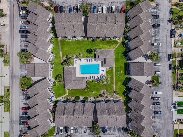 288 Ellis Road UNIT 114, Miramar Beach, FL 32550