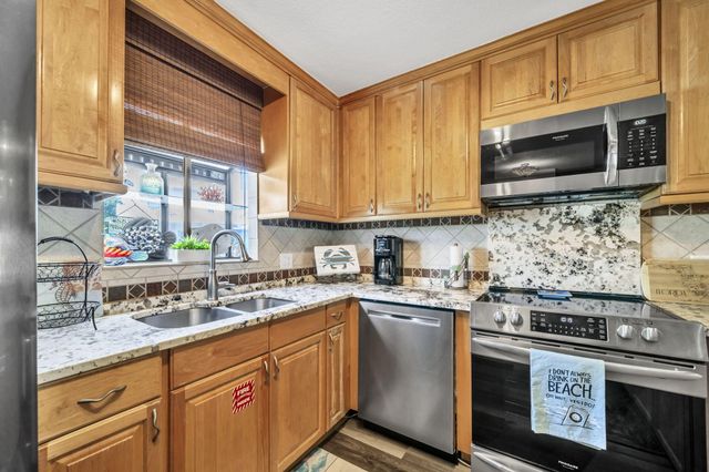 288 Ellis Road UNIT 114, Miramar Beach, FL 32550